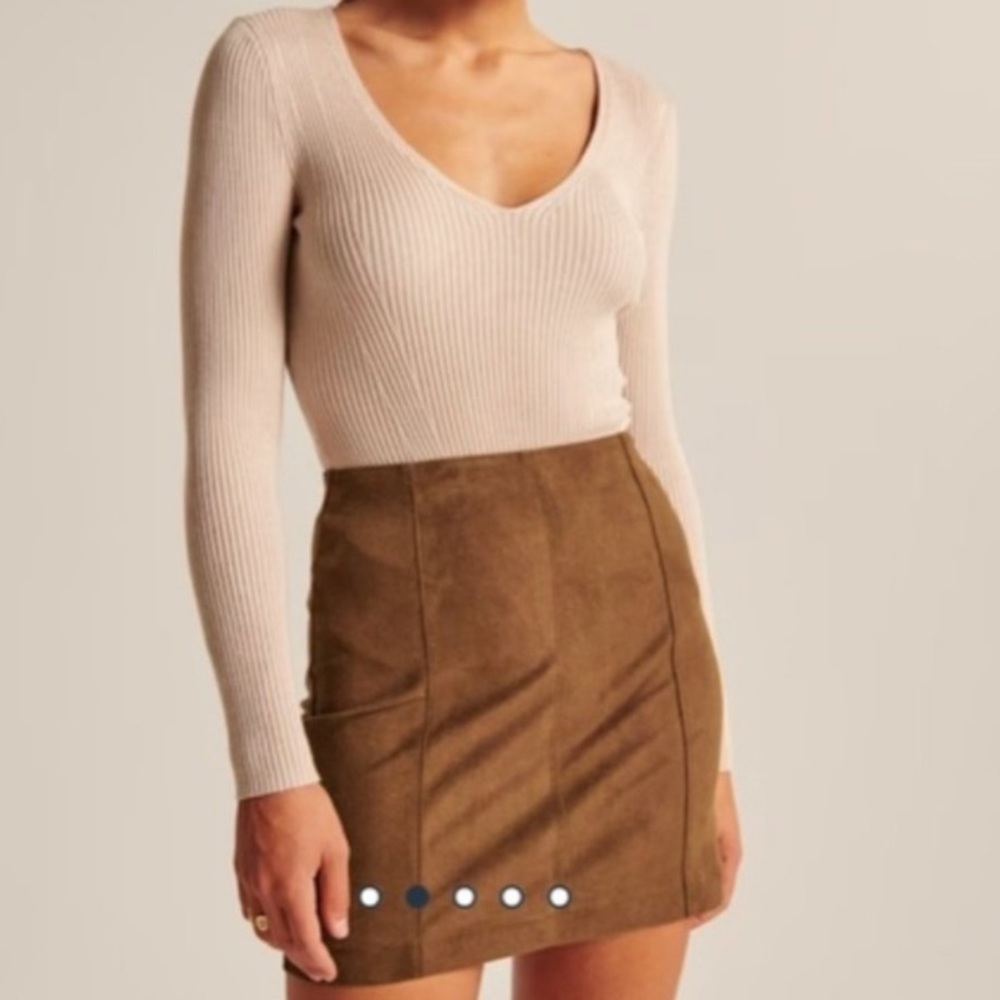 Abercrombie and Fitch faux suede tan camel color bodycon skirt size small